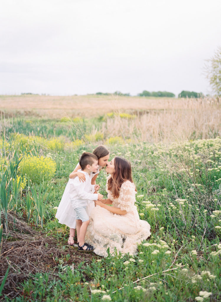 Hybrid Family Photography | Family Photography Education by Hannah Mann
